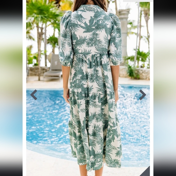 TCEC Paradise Found Green Palm Print Midi Dress Size M - Picture 2 of 9